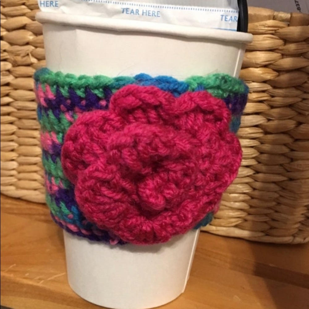 ❤️ 5 for $20❤️ Rainbow flower beverage cozy